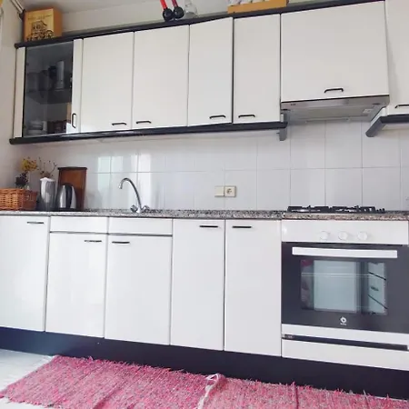 Apartment Cosy Flat In Pretty Seaside Town