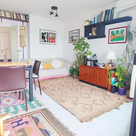 Cosy Flat In Pretty Seaside Town Apartment Sitges